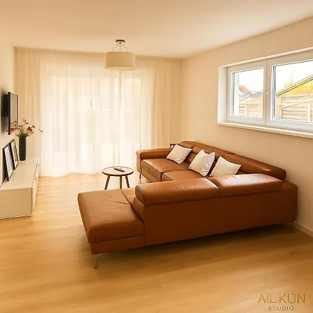 Ail Kuen Apartment *